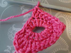 heading up to the heart shape again at the top