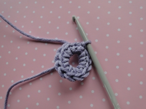 Round 1 of bloom lace crochet flower pattern