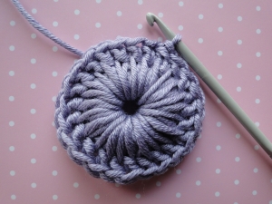 Round 3 with larger stitches worked evenly