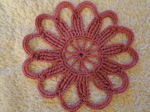 Water pressed out and pulling out the loops so that the Tidy is a better shape Water pressed out and pulling out the loops so that the Tidy is a better shape