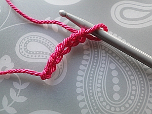 5 chain and hook 5 chain and hook