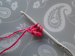 3 loops on hook 3 loops on hook