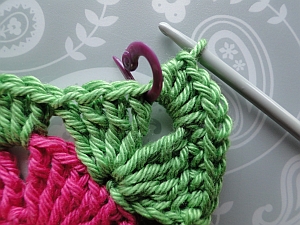 How To Use Stitch Marker In Continuous Round Crochet