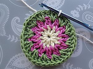 Joining in color round 4