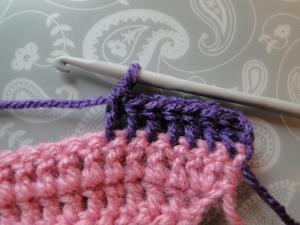 Continuing the next row with your new color. Continuing the next row with your new color.