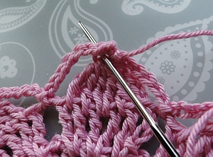 Needle weaving in end Needle weaving in end